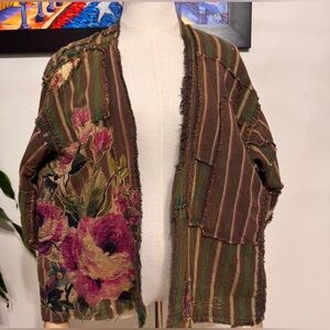 XMagnolia Pearl "No Artist Can Tolerate Reality
Jacket